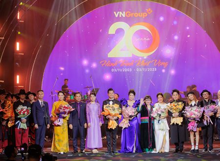 “Đêm nhạc Trịnh Công Sơn – Nối vòng tay lớn” đánh dấu kỷ niệm 20 năm thành lập VNGroup